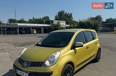 Хэтчбек Nissan Note 2006 в Полтаве