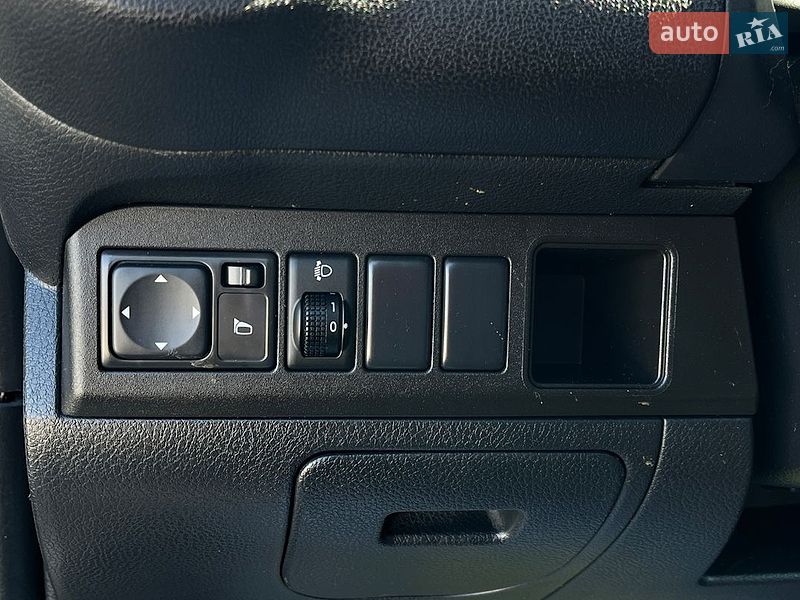 Хетчбек Nissan Note 2008 в Коломиї
