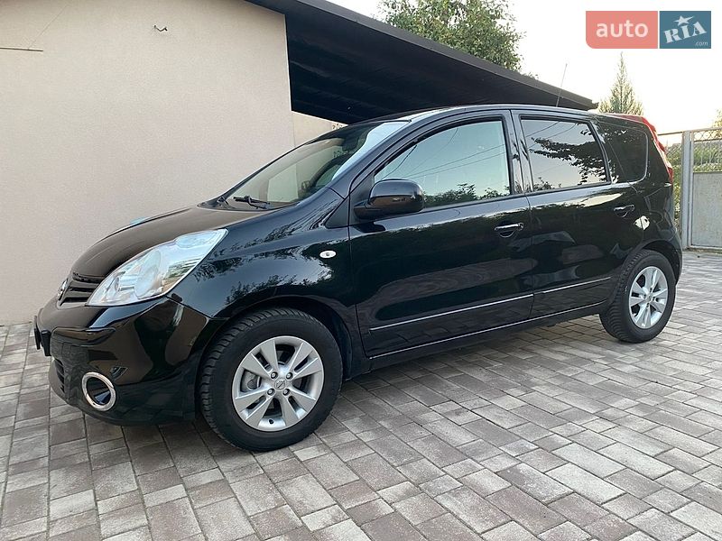 Хетчбек Nissan Note 2012 в Вінниці