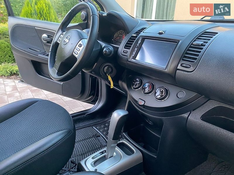 Хетчбек Nissan Note 2012 в Вінниці