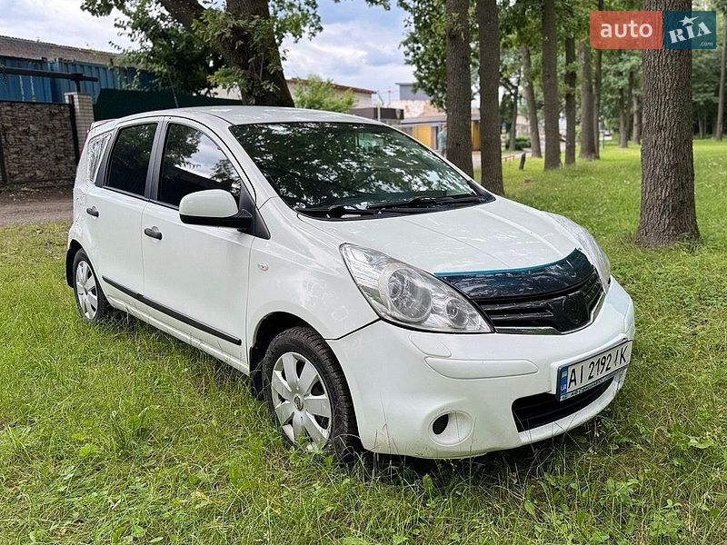 Хетчбек Nissan Note 2012 в Києві