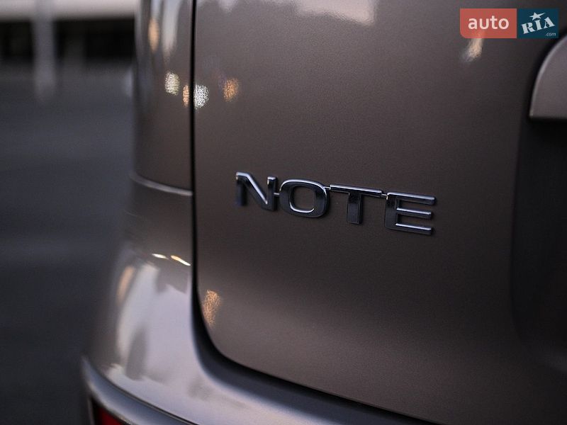 Хэтчбек Nissan Note 2010 в Киеве