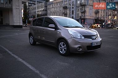 Хэтчбек Nissan Note 2010 в Киеве