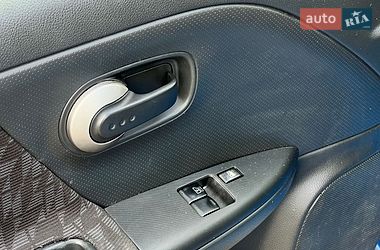 Хетчбек Nissan Note 2007 в Києві