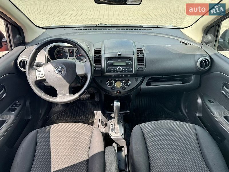 Хетчбек Nissan Note 2006 в Житомирі