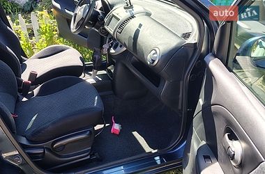 Хетчбек Nissan Note 2011 в Києві фото 9 Хетчбек Nissan Note 2011 в Києві
