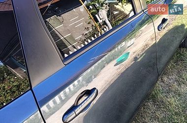 Хетчбек Nissan Note 2011 в Києві фото 6 Хетчбек Nissan Note 2011 в Києві