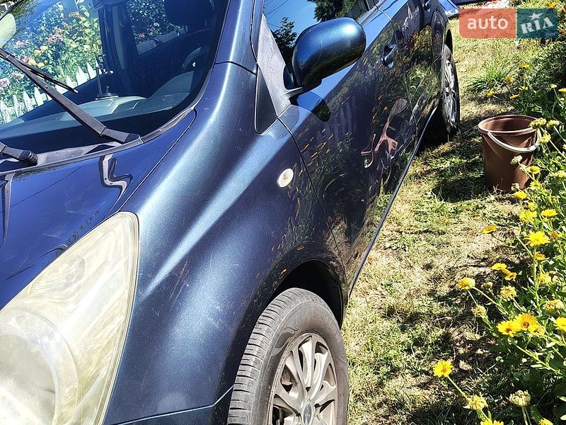 Хетчбек Nissan Note 2011 в Києві фото 10 Хетчбек Nissan Note 2011 в Києві