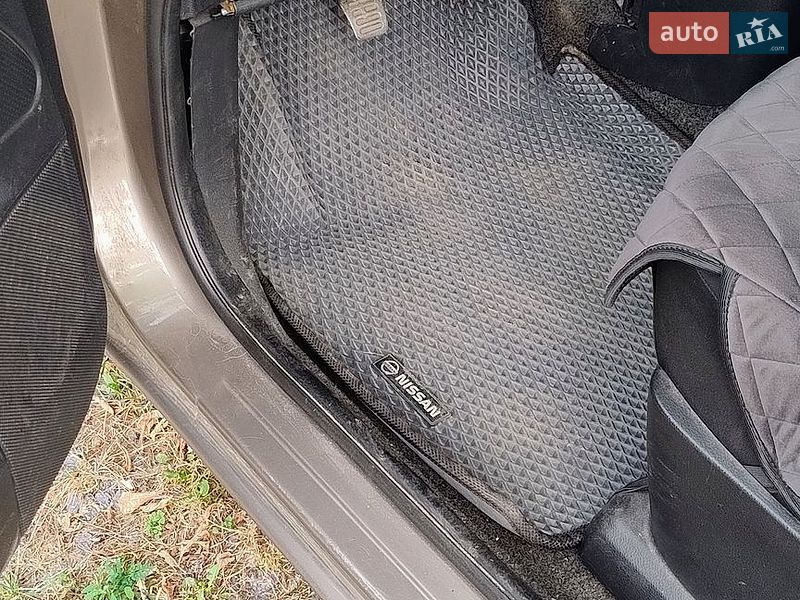 Хэтчбек Nissan Note 2008 в Шепетовке