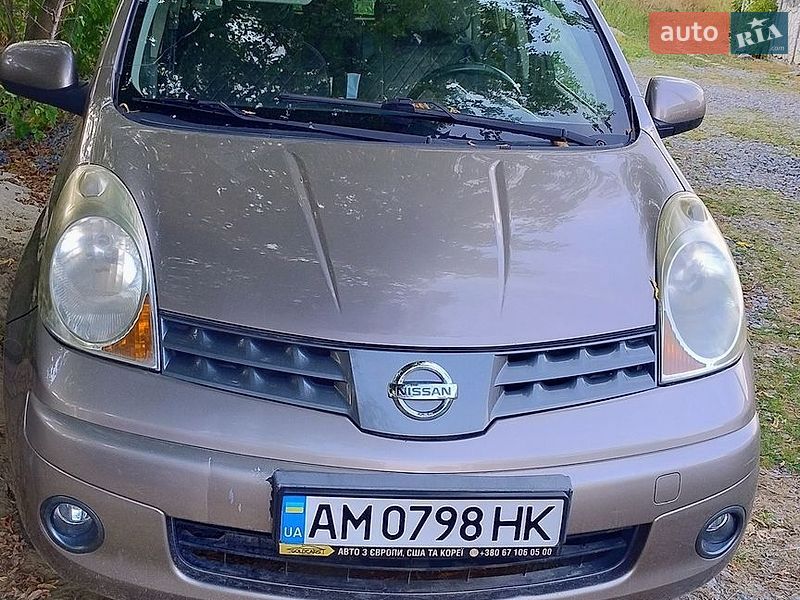 Хэтчбек Nissan Note 2008 в Шепетовке