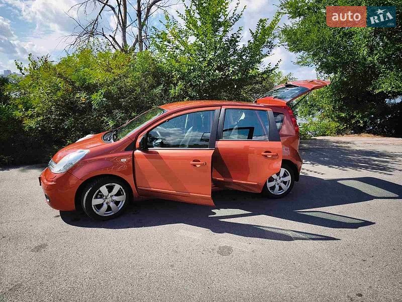 Хетчбек Nissan Note 2008 в Дніпрі