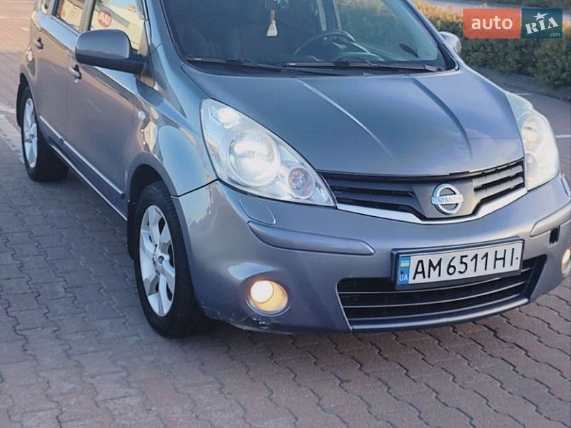 Хэтчбек Nissan Note 2009 в Житомире