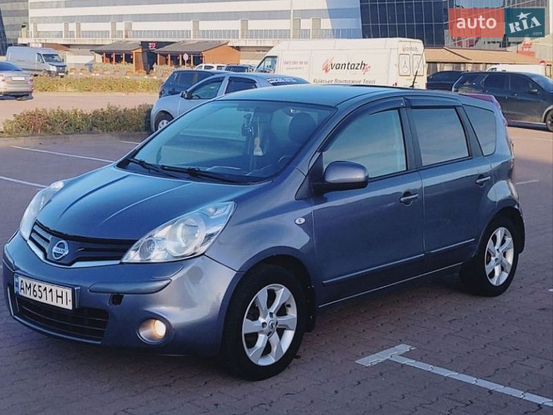 Хэтчбек Nissan Note 2009 в Житомире