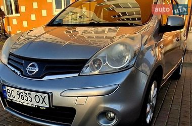 Хетчбек Nissan Note 2011 в Новояворівську
