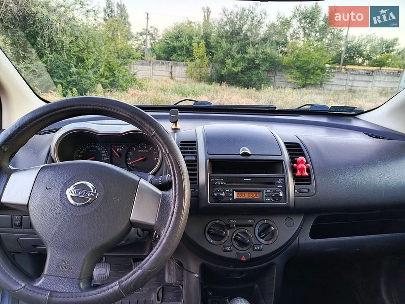Хэтчбек Nissan Note 2008 в Днепре
