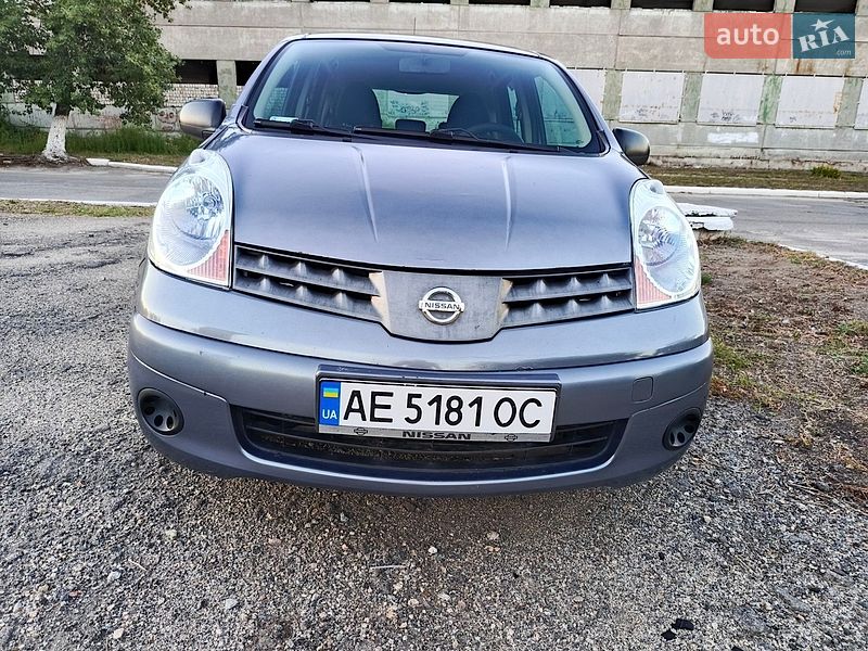 Хэтчбек Nissan Note 2008 в Днепре