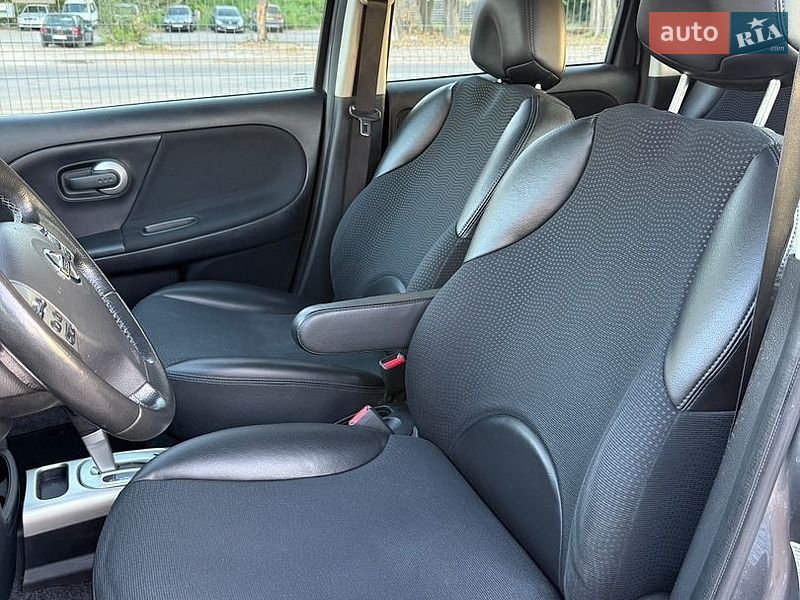 Хетчбек Nissan Note 2012 в Вінниці