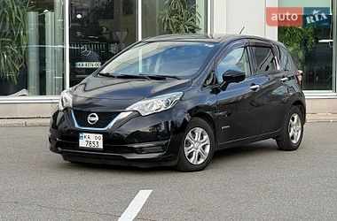 Хэтчбек Nissan Note 2017 в Киеве