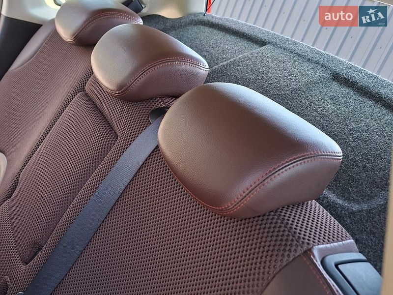 Хетчбек Nissan Note 2008 в Кагарлику фото 61 Хетчбек Nissan Note 2008 в Кагарлику
