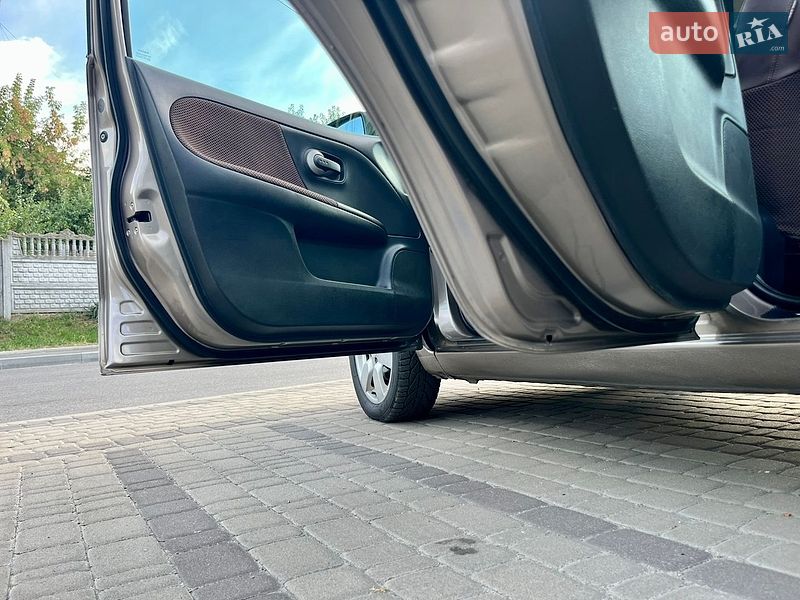 Хетчбек Nissan Note 2008 в Білій Церкві
