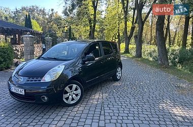 Хэтчбек Nissan Note 2006 в Жовкве