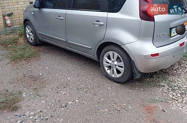 Хэтчбек Nissan Note 2010 в Овидиополе