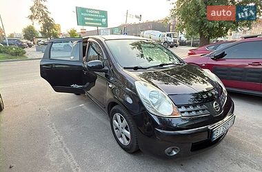 Хэтчбек Nissan Note 2007 в Полтаве