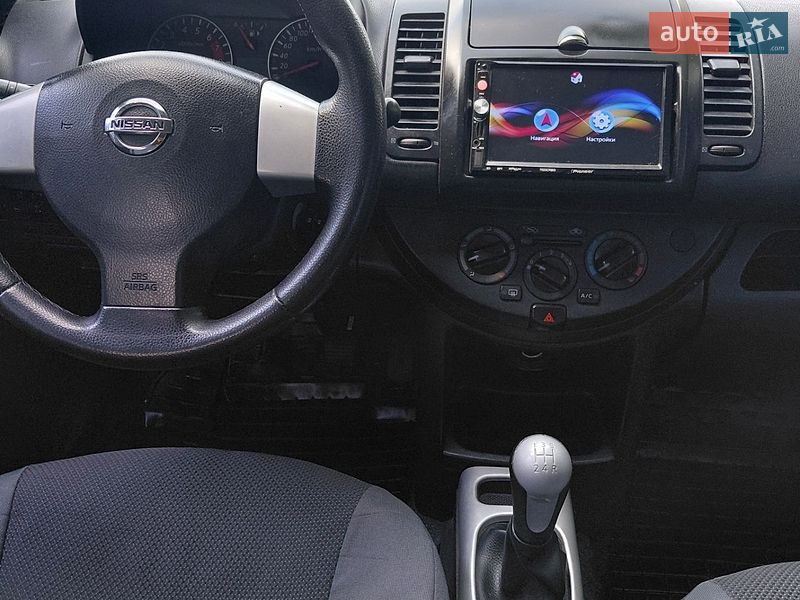 Хетчбек Nissan Note 2010 в Кривому Розі