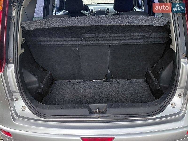 Хетчбек Nissan Note 2010 в Кривому Розі