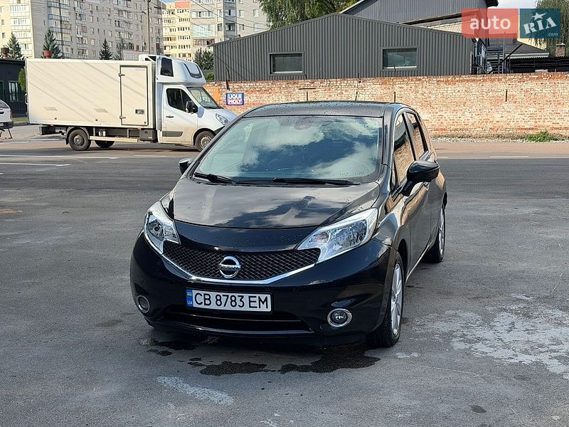 Хэтчбек Nissan Note 2015 в Чернигове