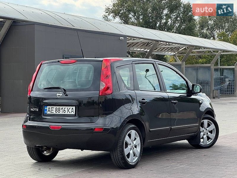 Хетчбек Nissan Note 2008 в Дніпрі