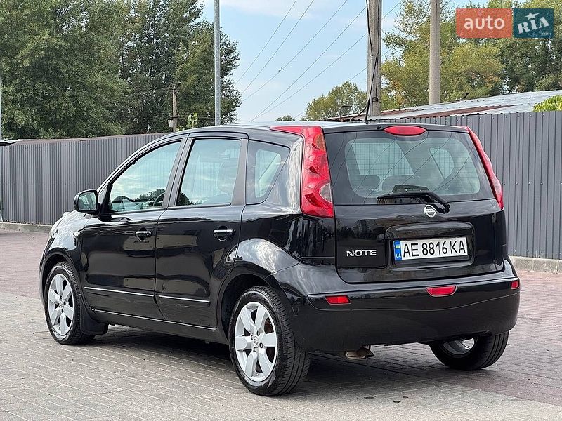 Хетчбек Nissan Note 2008 в Дніпрі