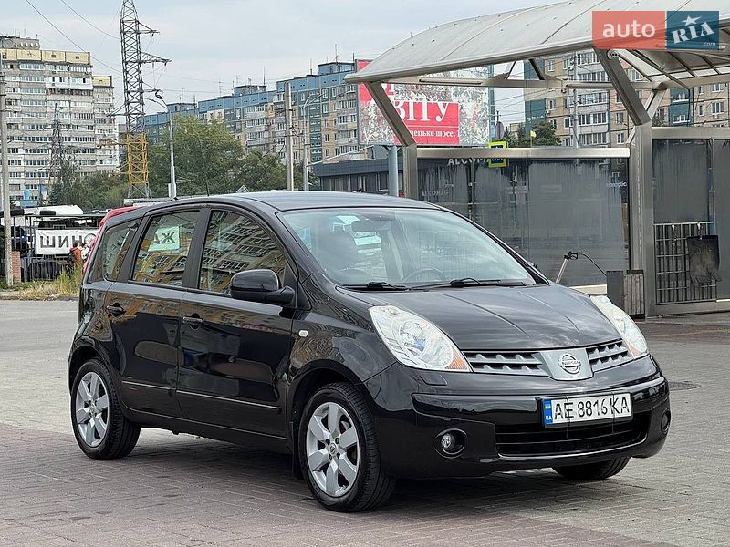 Хетчбек Nissan Note 2008 в Дніпрі