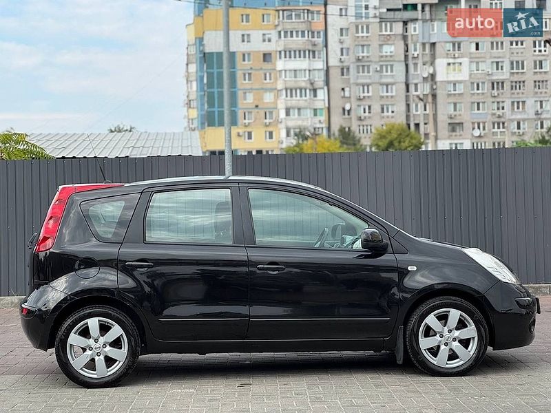Хетчбек Nissan Note 2008 в Дніпрі
