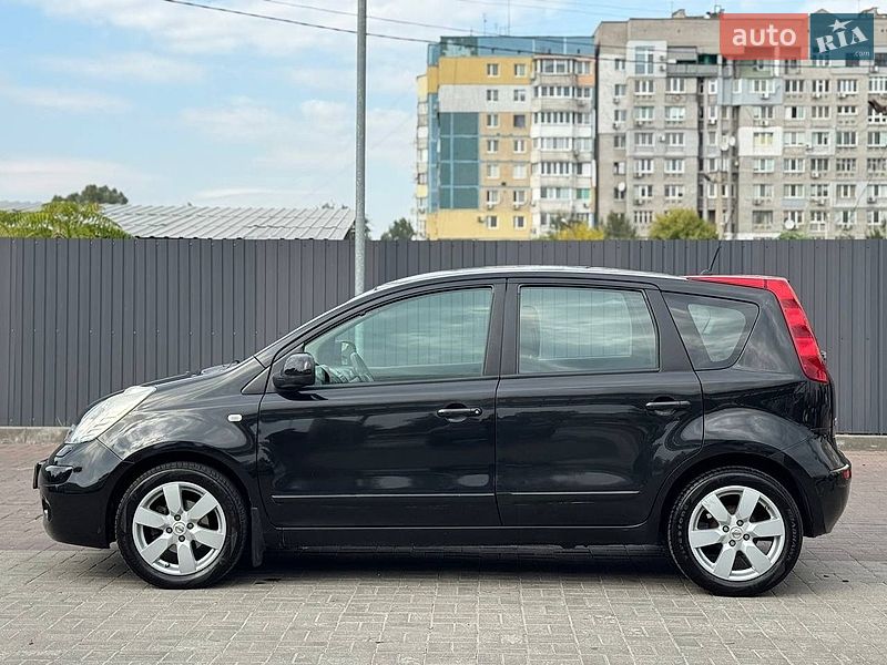 Хетчбек Nissan Note 2008 в Дніпрі