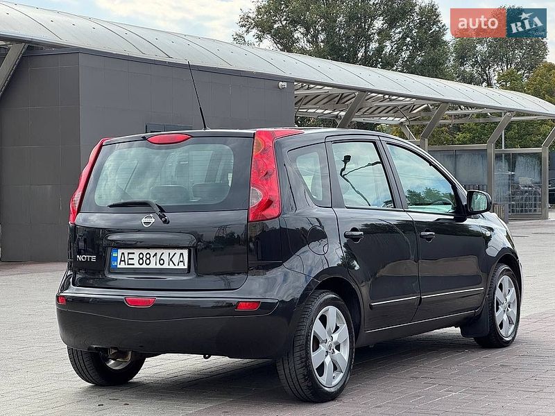 Хетчбек Nissan Note 2008 в Дніпрі
