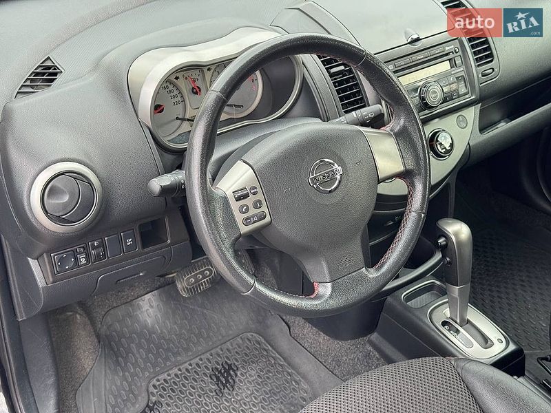 Хетчбек Nissan Note 2008 в Дніпрі