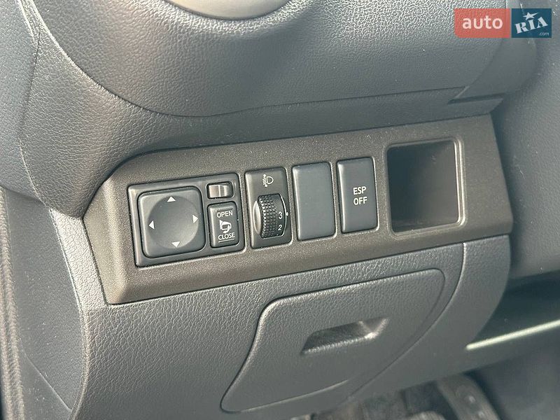 Хетчбек Nissan Note 2008 в Дніпрі
