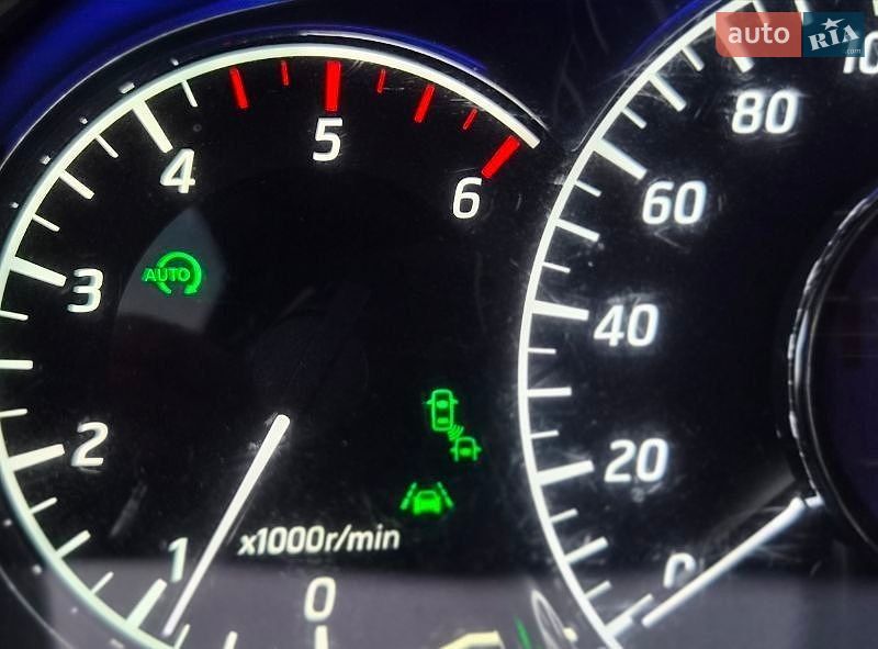 Хэтчбек Nissan Note 2013 в Киеве