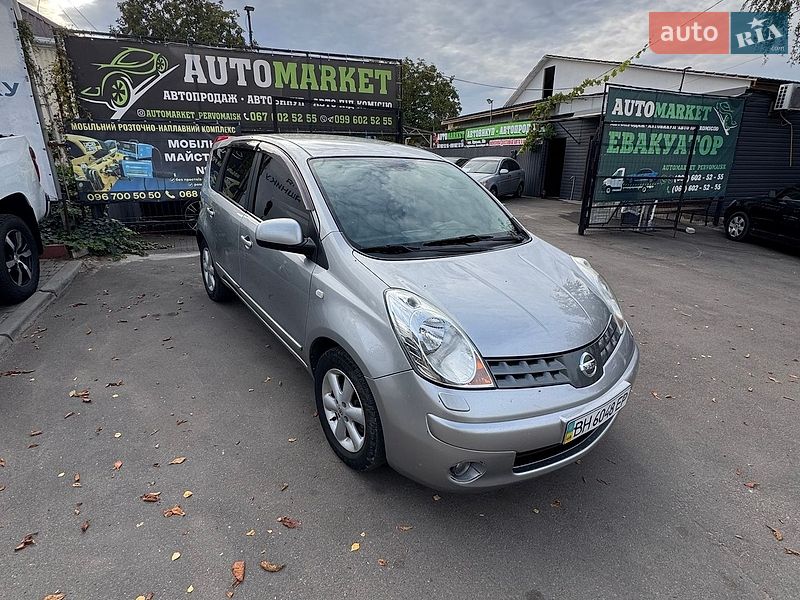 Хетчбек Nissan Note 2008 в Первомайську