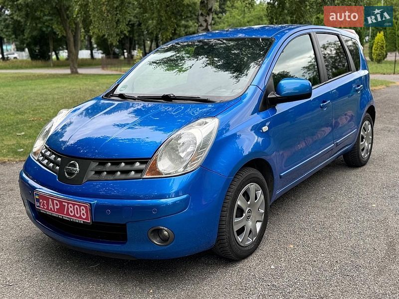 Хэтчбек Nissan Note 2006 в Хмельницком Хэтчбек Nissan Note 2006 в Хмельницком