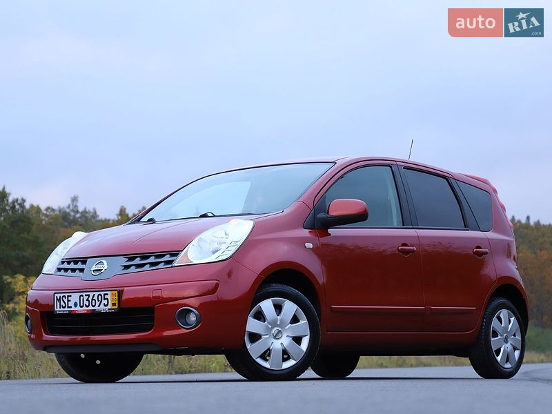Хетчбек Nissan Note 2008 в Трускавці