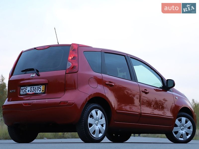 Хетчбек Nissan Note 2008 в Трускавці