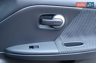 Хетчбек Nissan Note 2008 в Трускавці