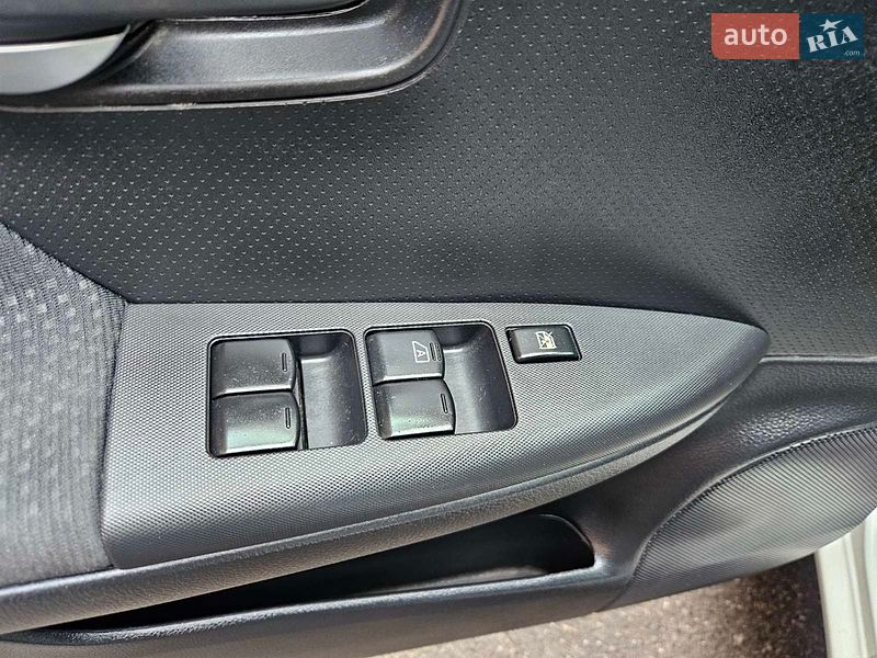 Хетчбек Nissan Note 2013 в Вінниці