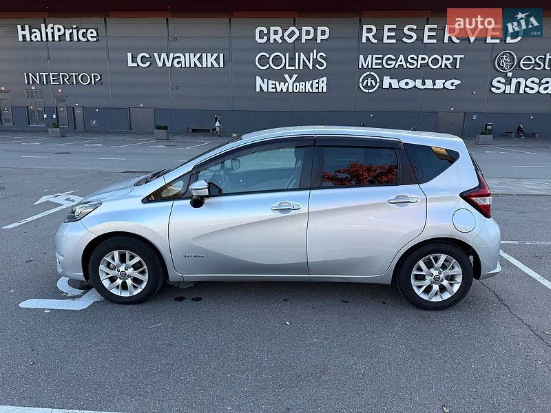 Хэтчбек Nissan Note 2019 в Киеве