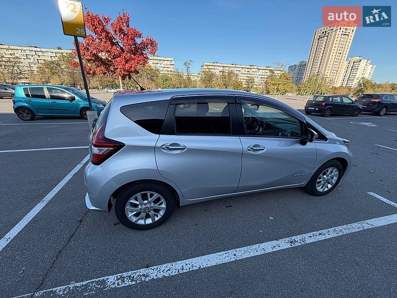 Хэтчбек Nissan Note 2019 в Киеве