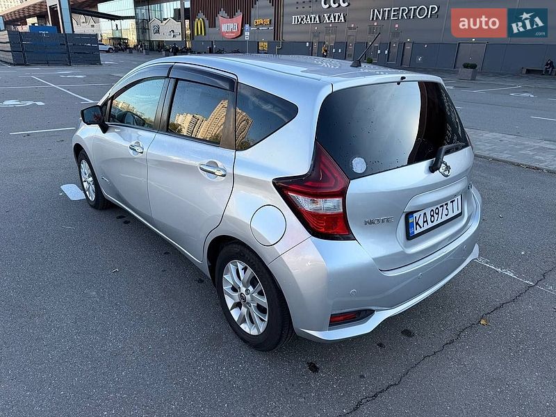 Хэтчбек Nissan Note 2019 в Киеве