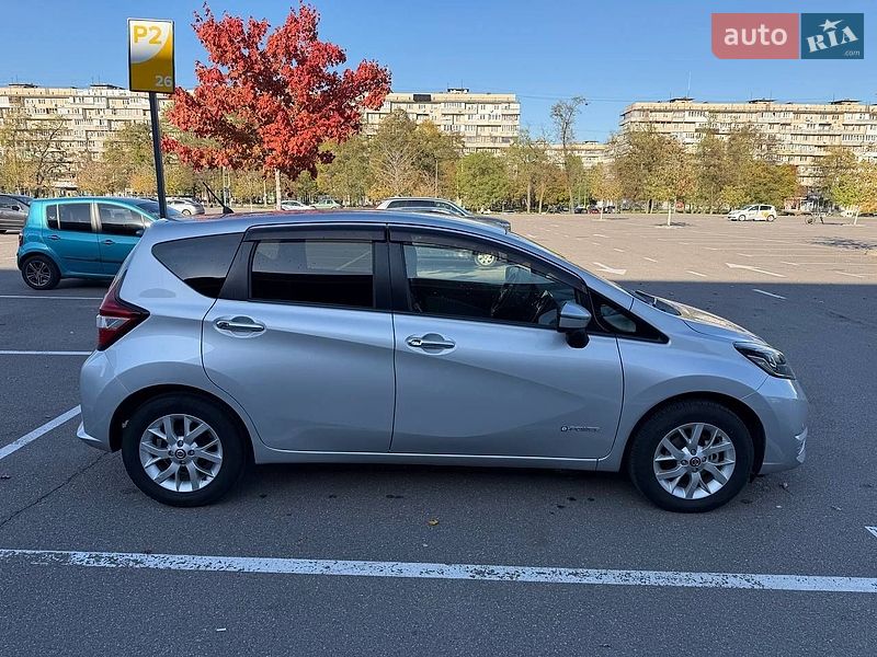 Хэтчбек Nissan Note 2019 в Киеве