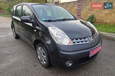 Хэтчбек Nissan Note 2006 в Каменском